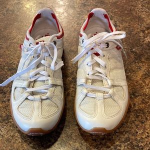 Ladies Diesel Tennis Shoes 7.5  White-Red